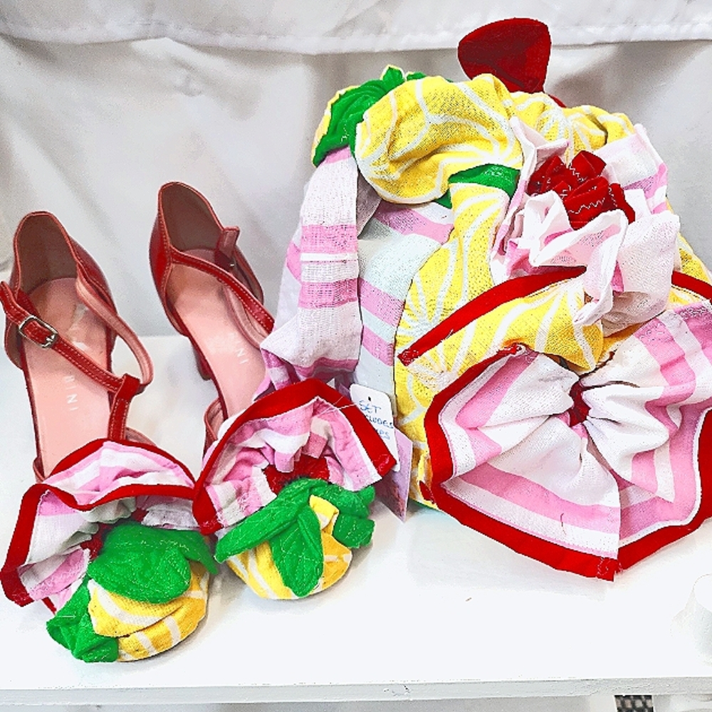 (SET) REIMAGINED SHOE & MATCHING PURSE ***SET*** - Picture 1 of 6